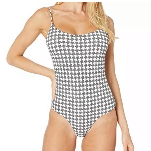 onia gabriella one piece